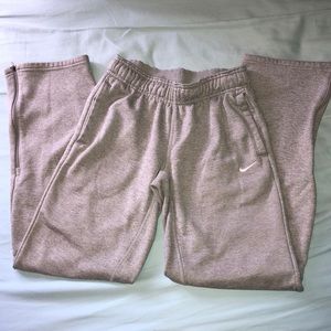 Nike Therma-Fit Sweatpants